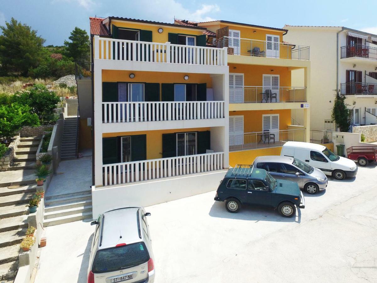 Sea View Luxury Apartments, Ala Da Apartment Milna (Hvar)
