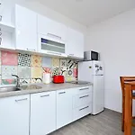 Sea View Luxury Apartments, Ala Da